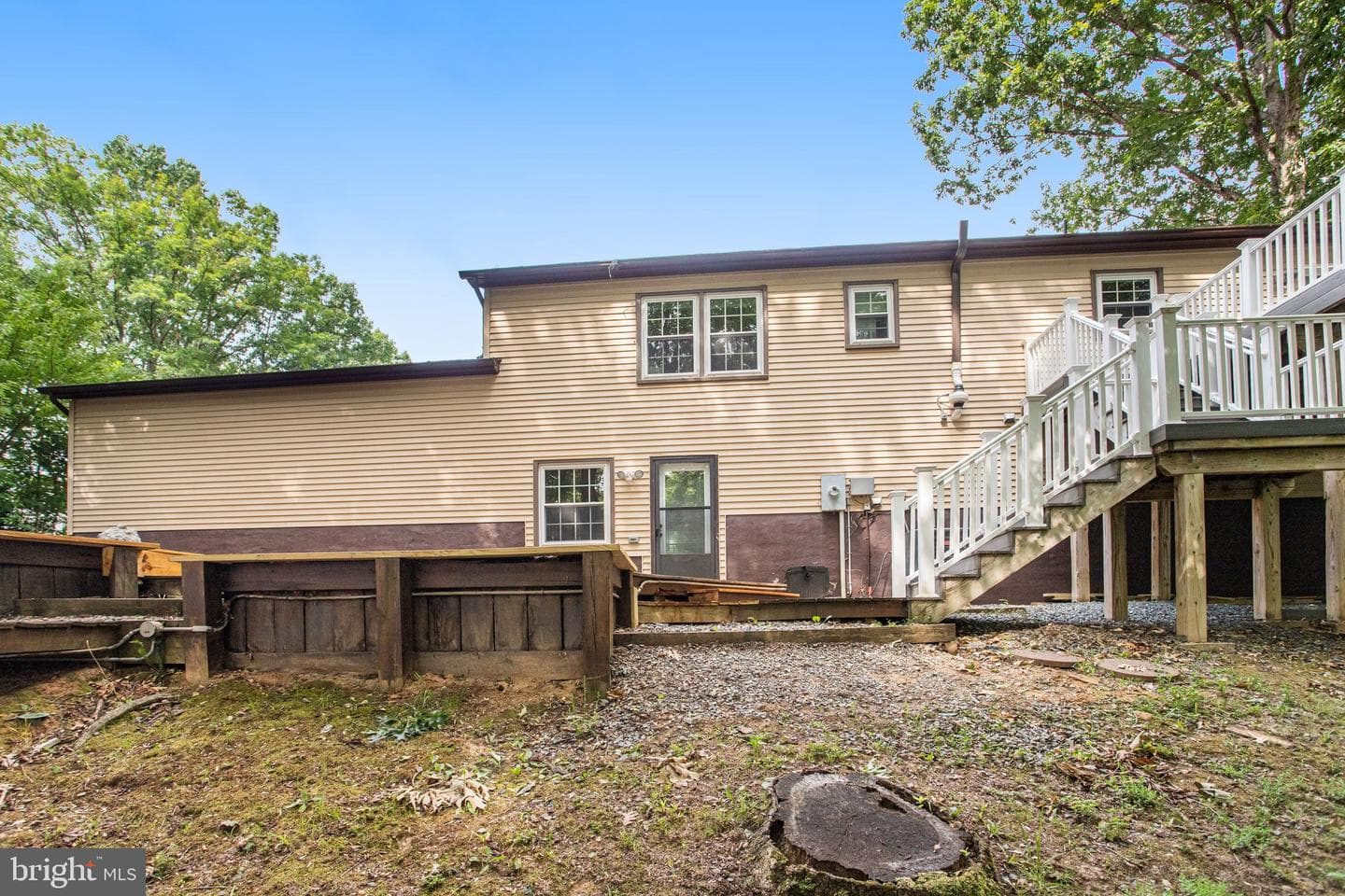 11 Pinecrest Court photo 37