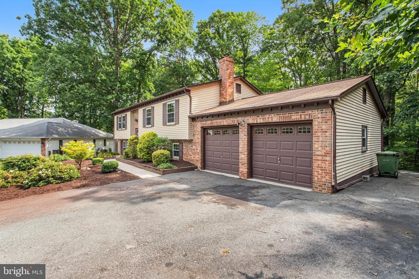 11 Pinecrest Court photo 41