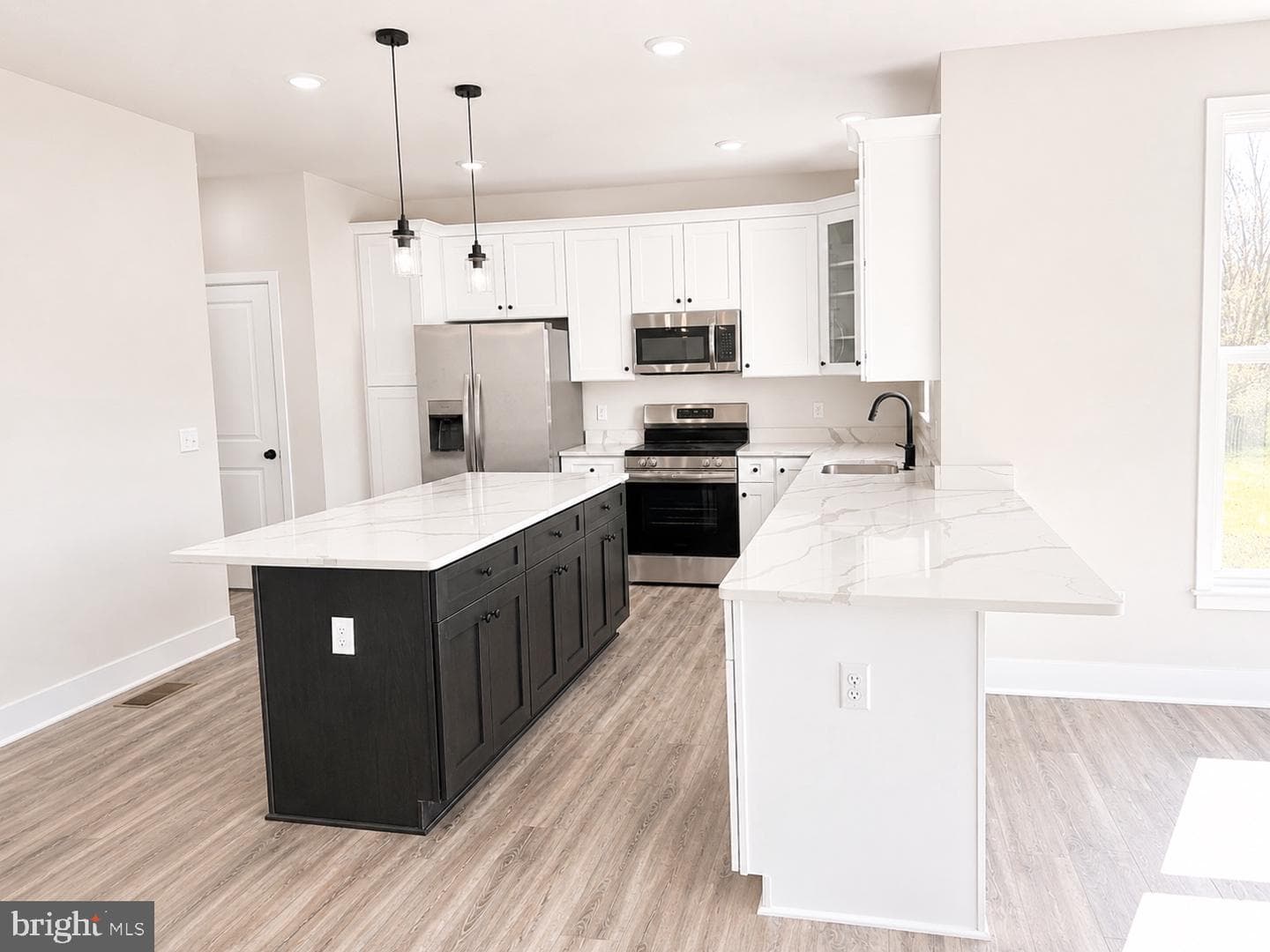 32 Virginia Avenue photo 19