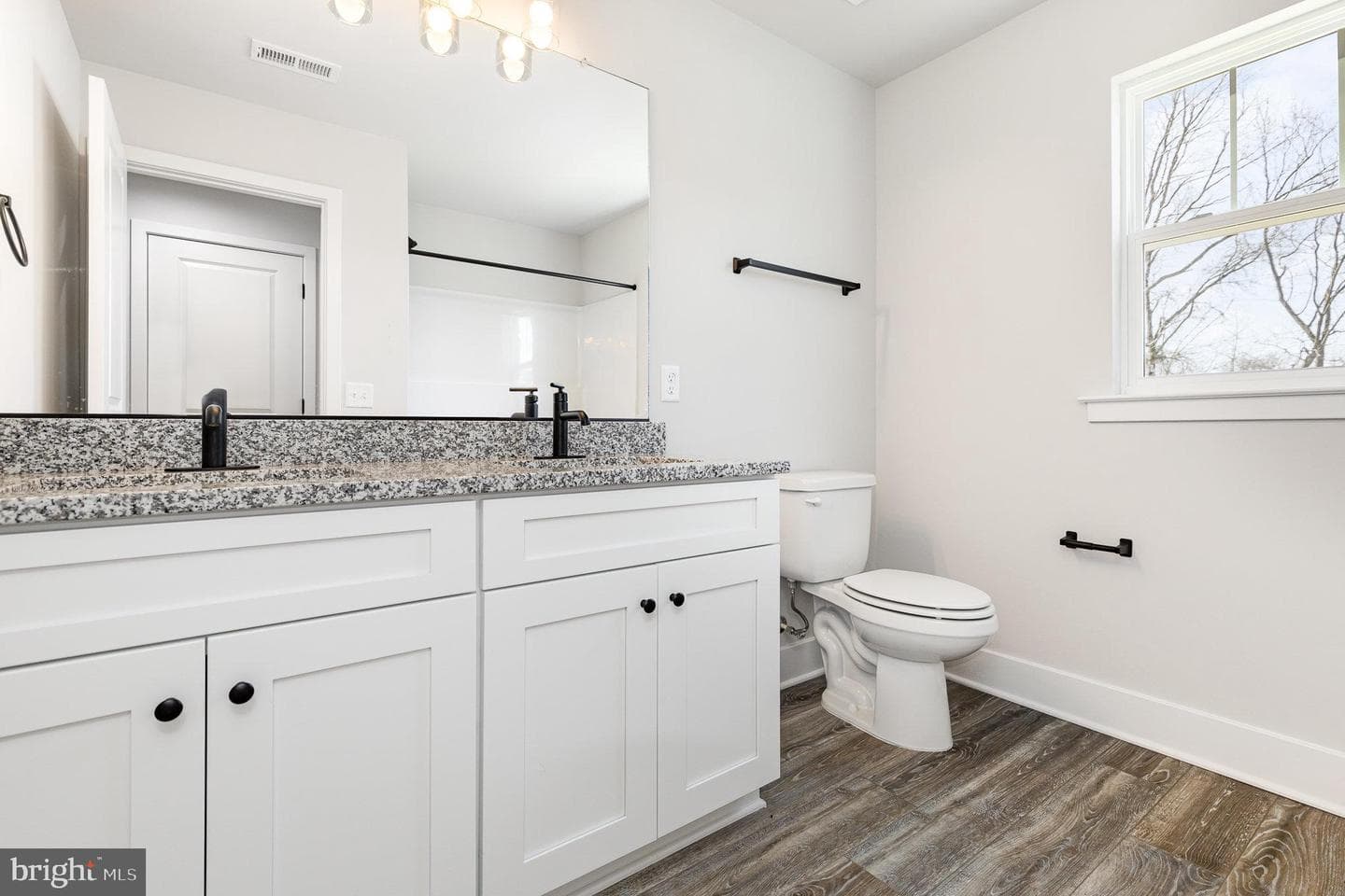 32 Virginia Avenue photo 31