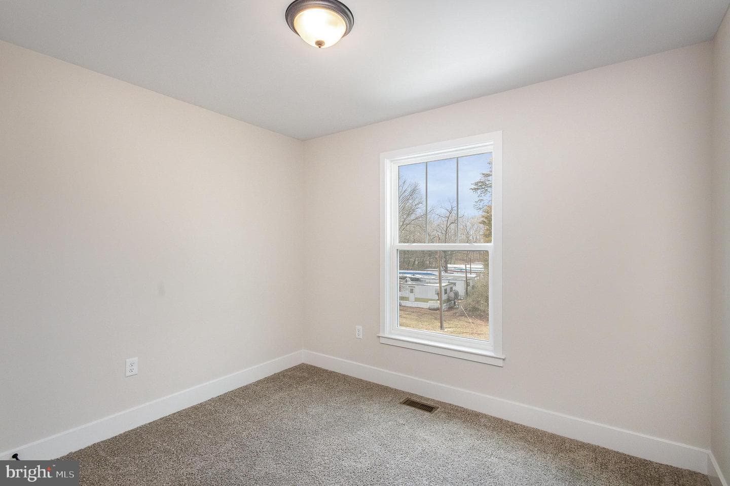 1027 John Paul Jones Drive photo 17
