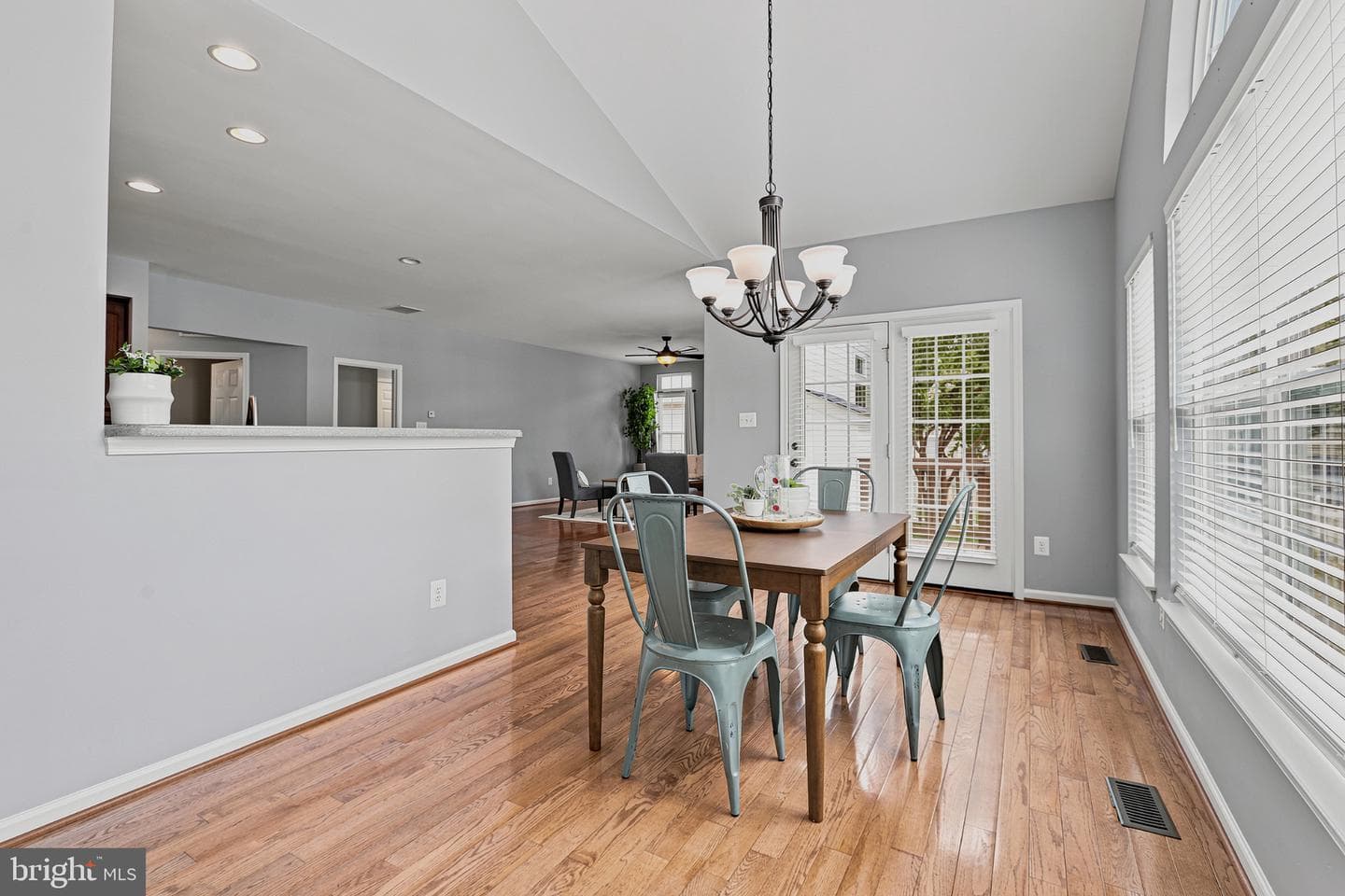 150 Riggs Road photo 24