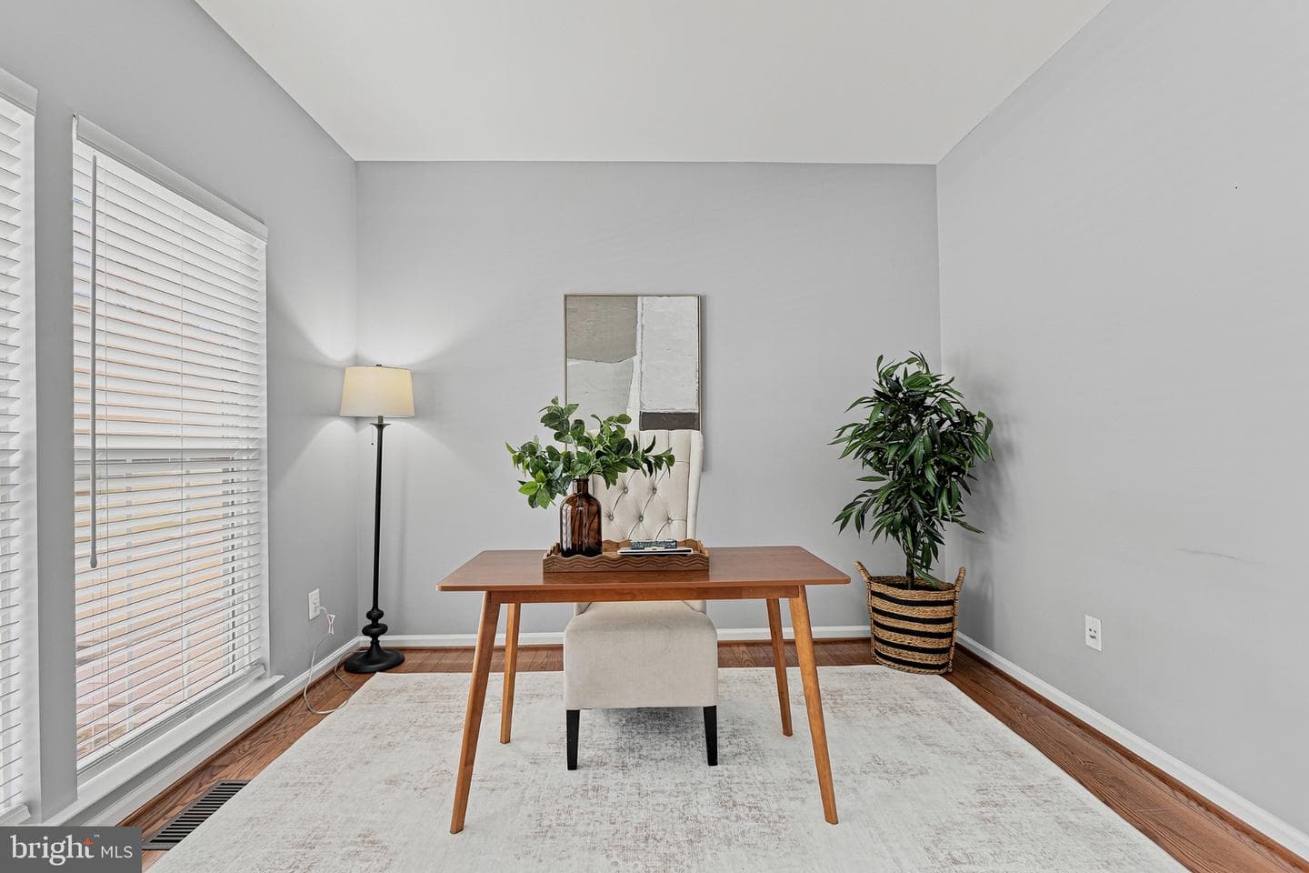 150 Riggs Road photo 8