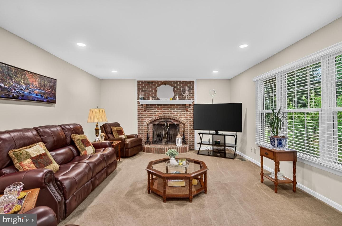 76 Cardinal Forest Drive photo 28