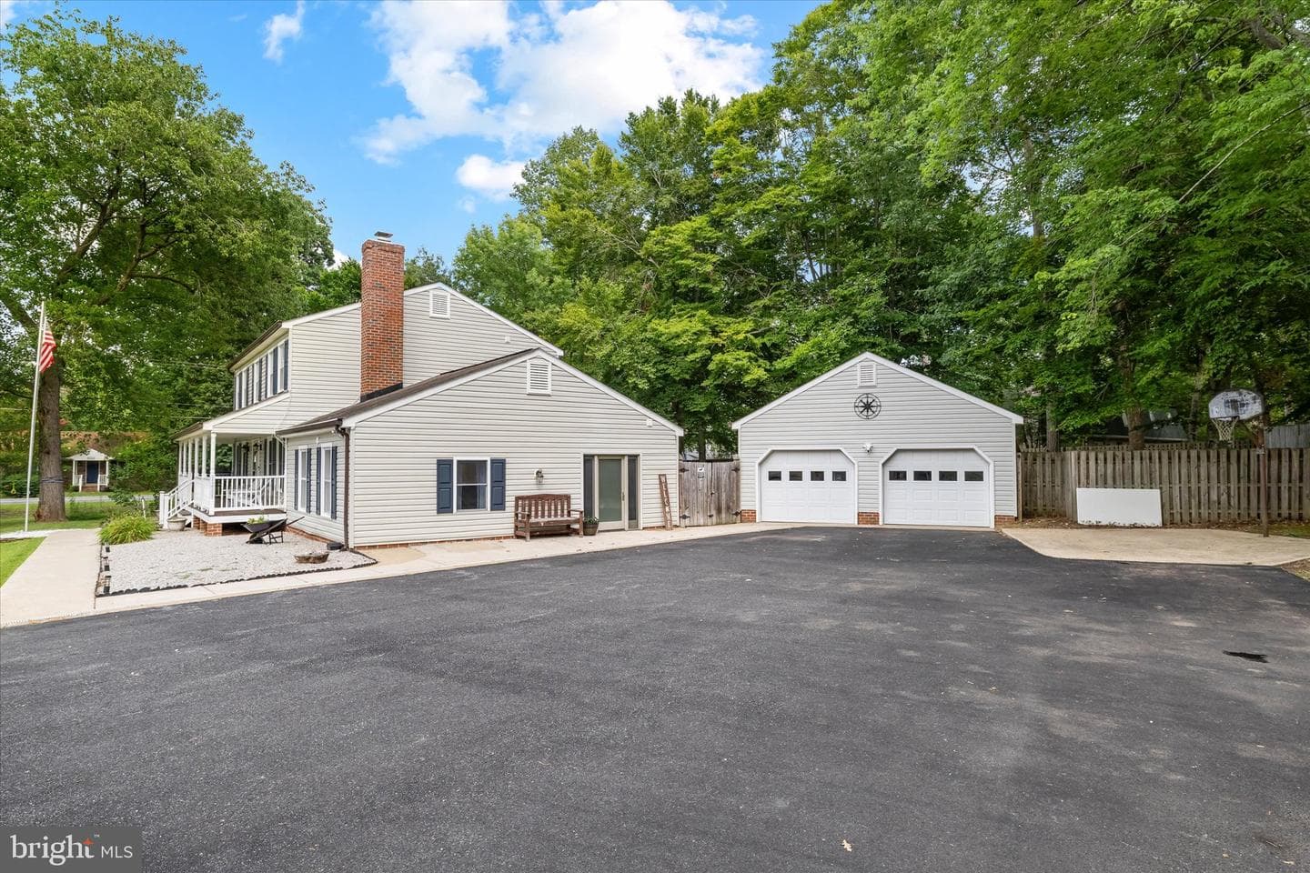 1211 Richmond Drive photo 6