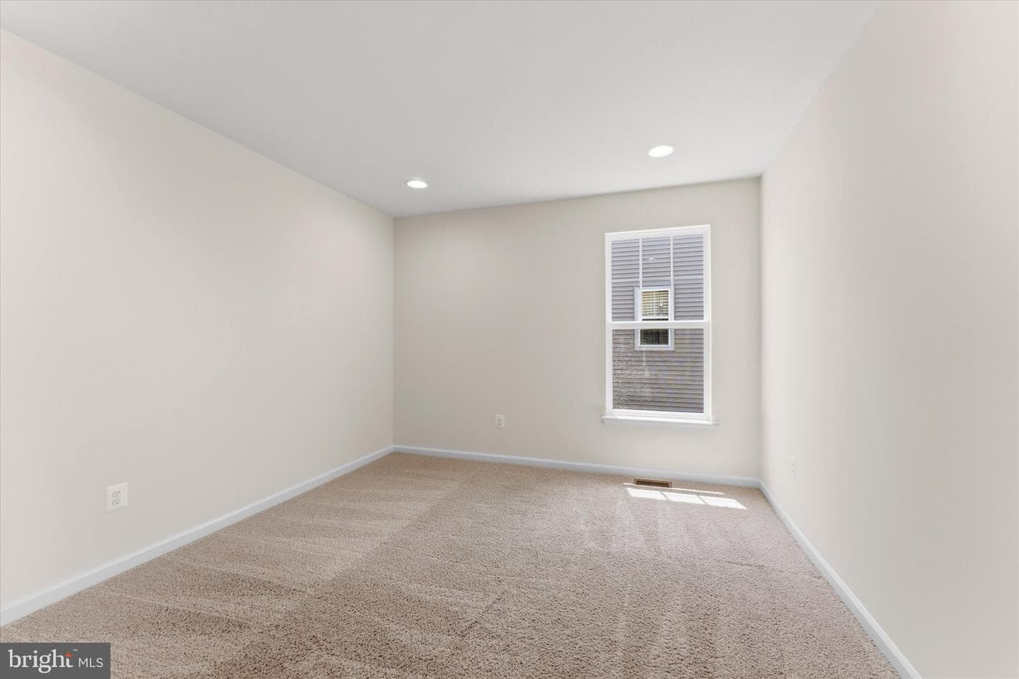 148 Gardenia Drive photo 43