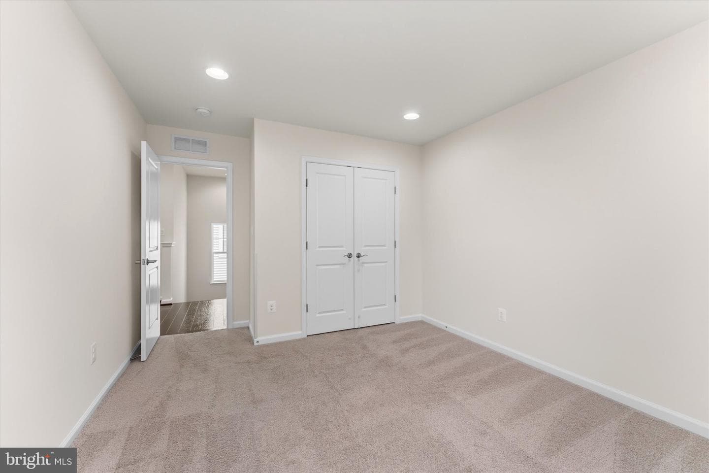 148 Gardenia Drive photo 44