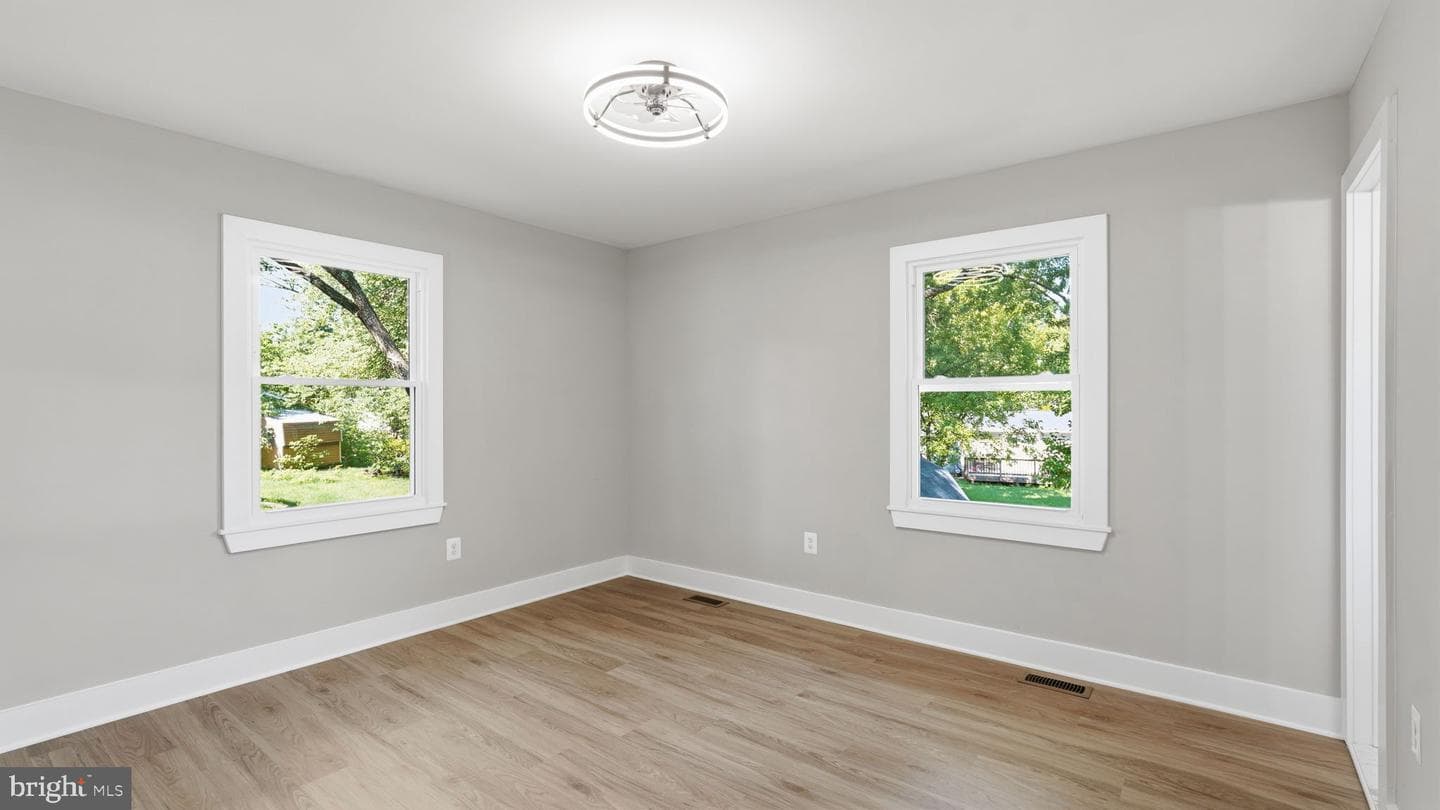210 Austin Drive photo 26