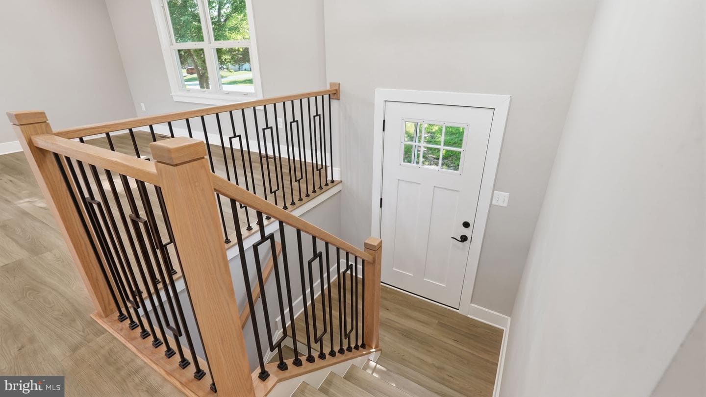 210 Austin Drive photo 6