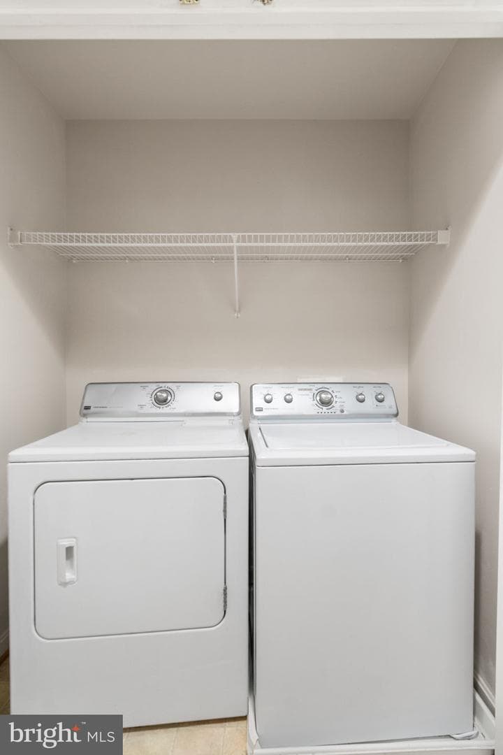 109 Chesterbrook photo 37