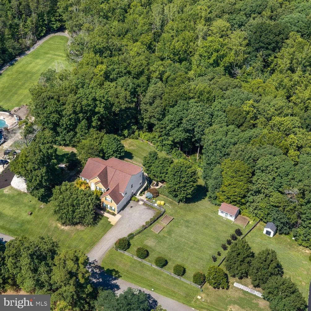 76 High Ridge Drive photo 3
