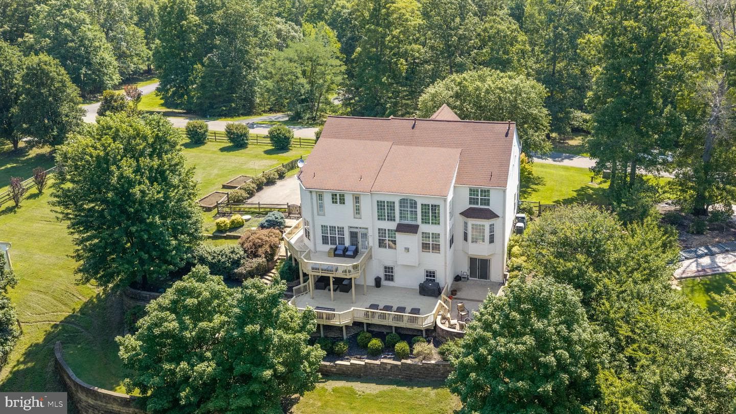 76 High Ridge Drive photo 93