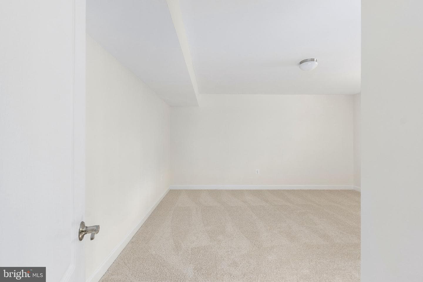 804 Holly Corner Road photo 3