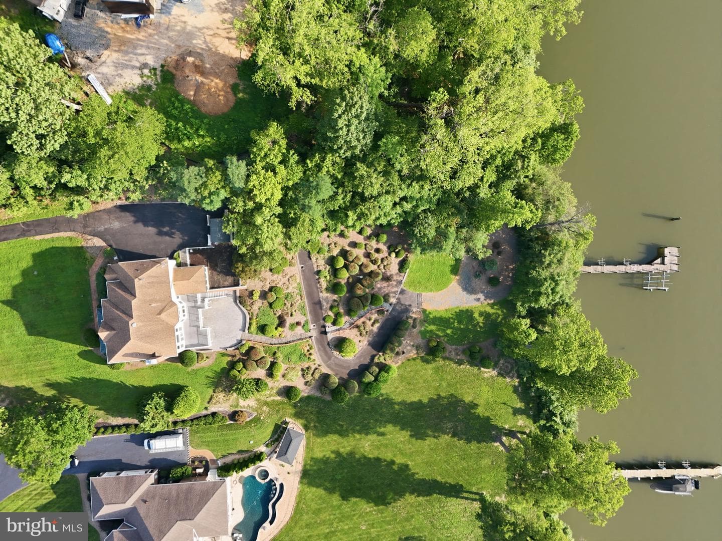 431 Marlborough Point Road photo 5