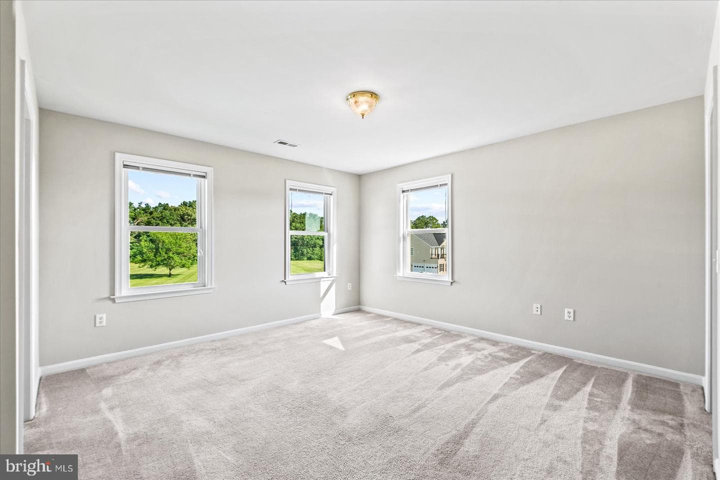 19 Pinto Lane photo 47