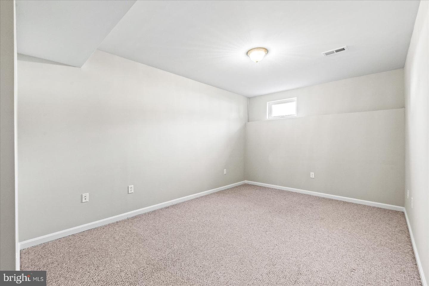 19 Pinto Lane photo 65