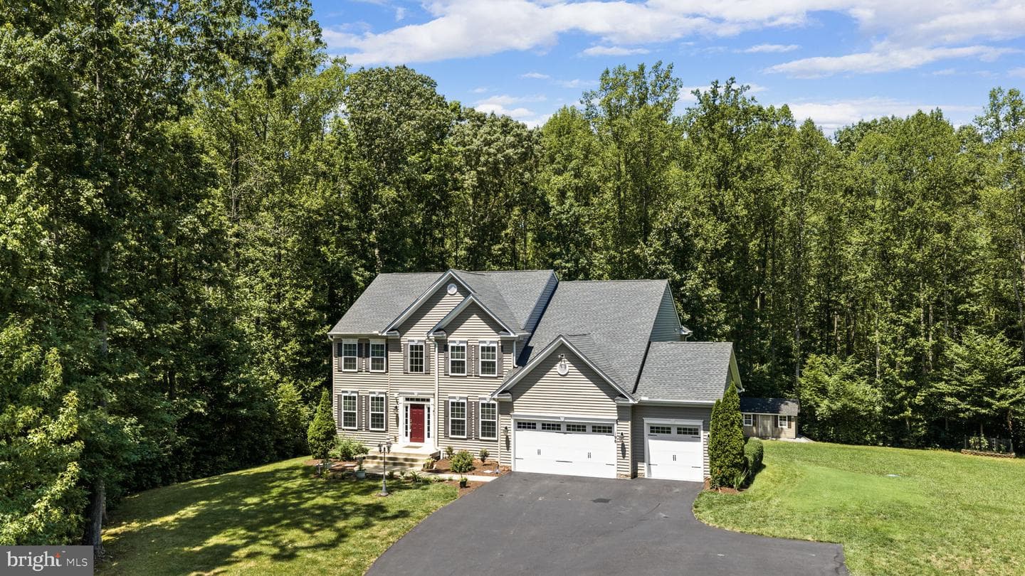 196 McPherson Drive photo 83
