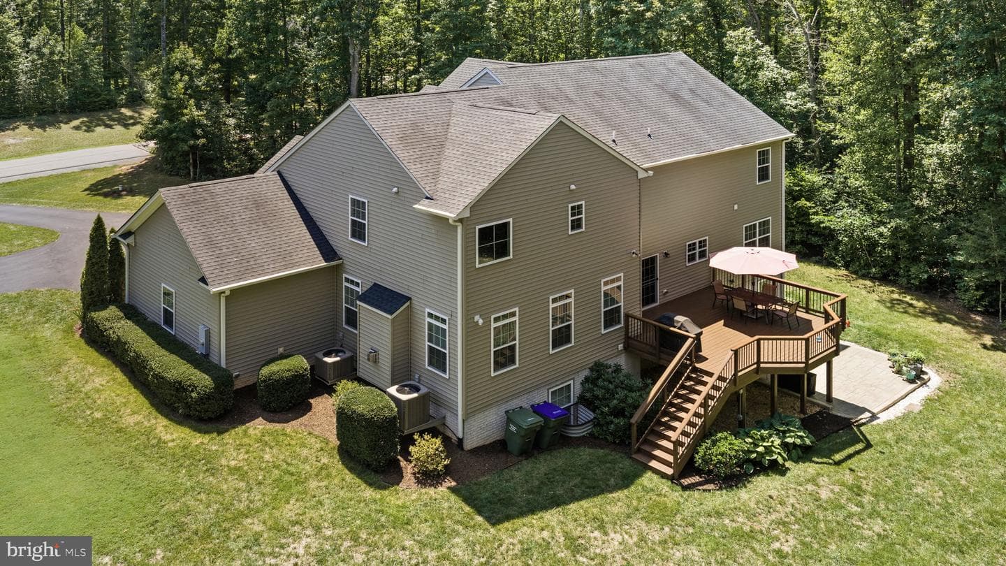 196 McPherson Drive photo 85