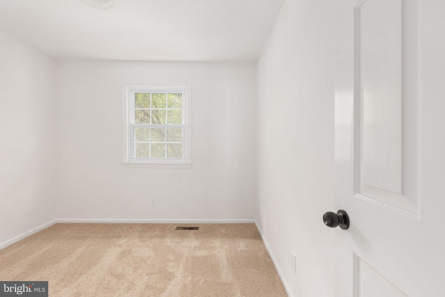 227 Overlook Court photo 29