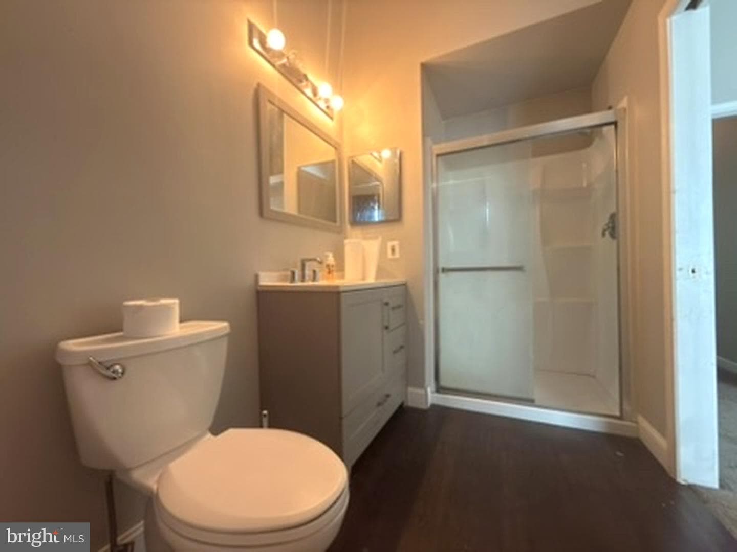 410 Munsons Hill Court photo 18