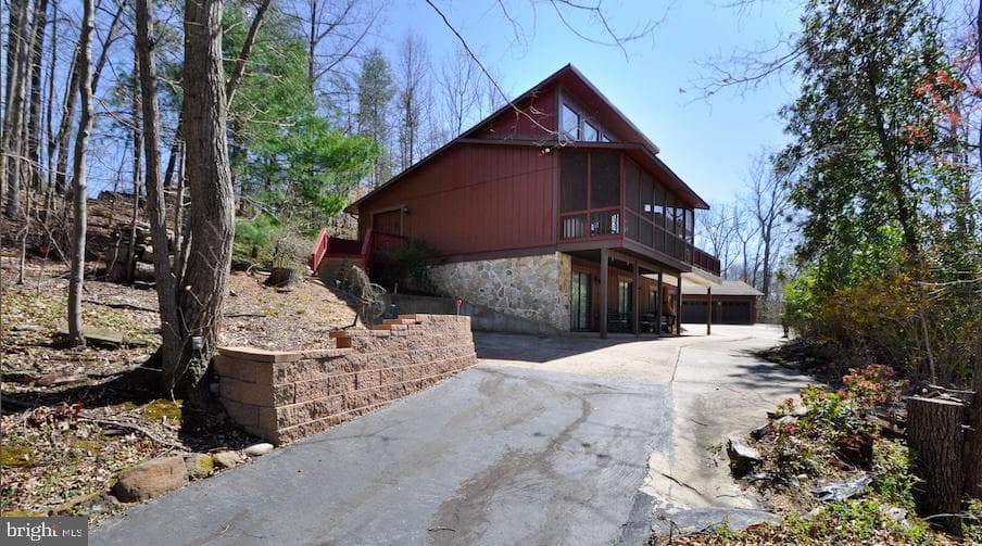 115 Nina Cove photo 1