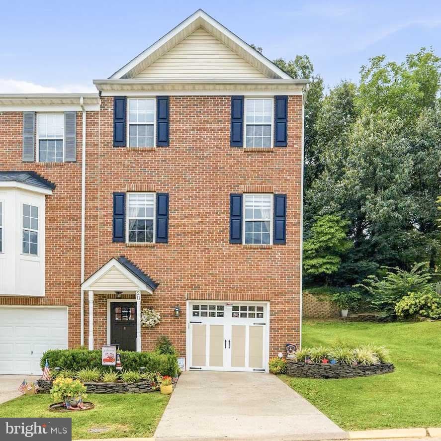 211 Shaw Court, Fredericksburg