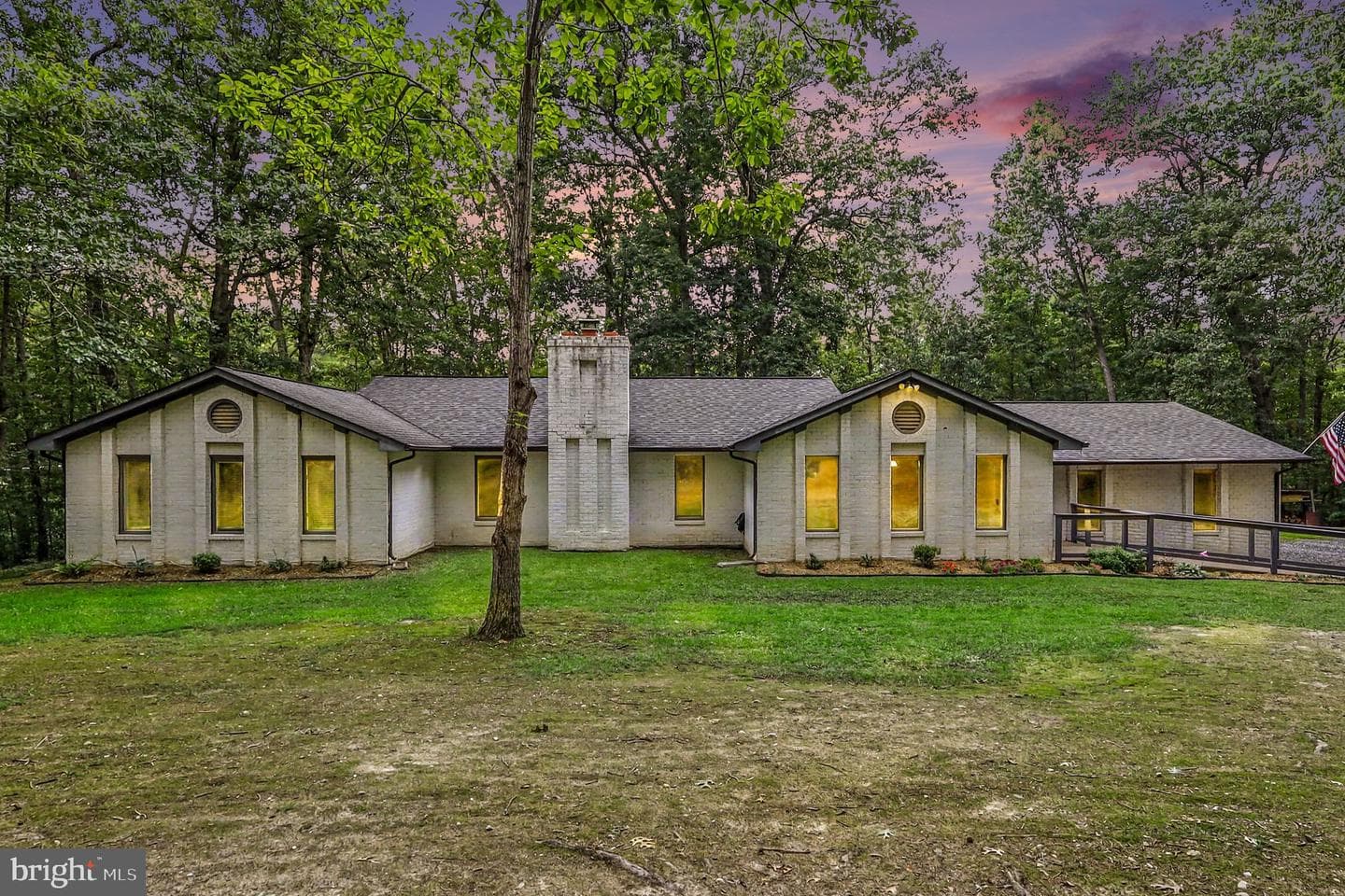 45 Juniper Lane photo 1