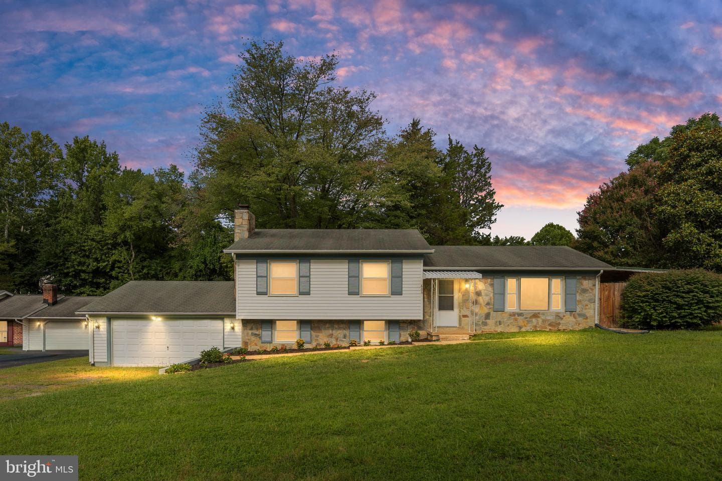 605 Payton Drive photo 1