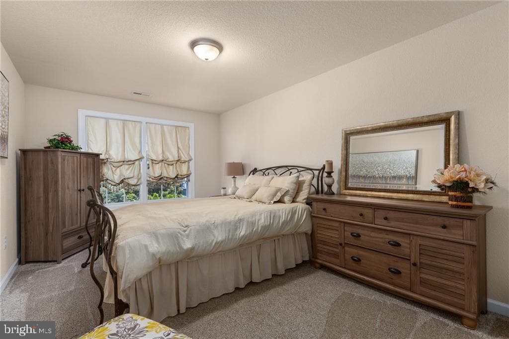 5436 Larissa Court photo 29
