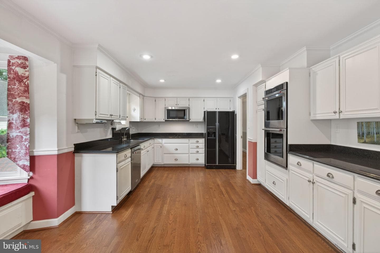 4073 Bridgehampton Lane photo 11