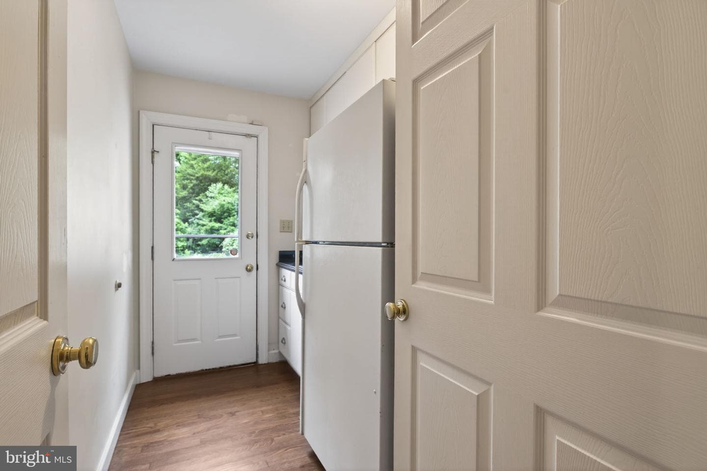 4073 Bridgehampton Lane photo 15