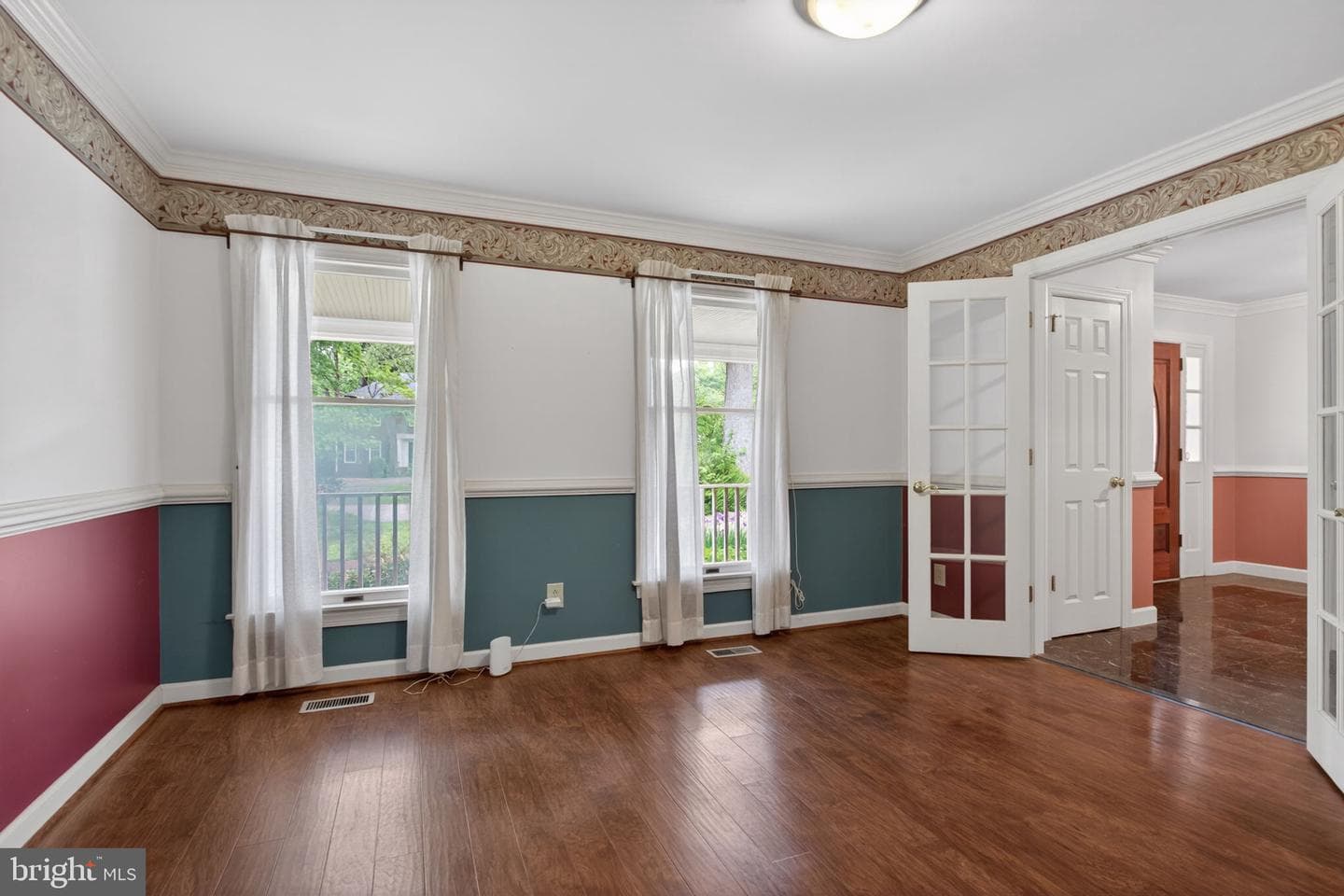 4073 Bridgehampton Lane photo 7