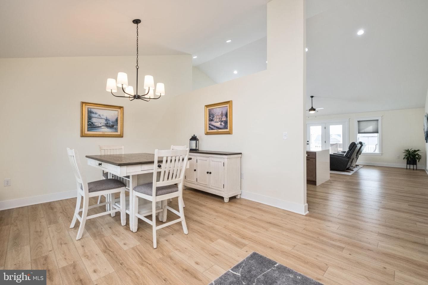 142 Lindburgh Drive photo 13