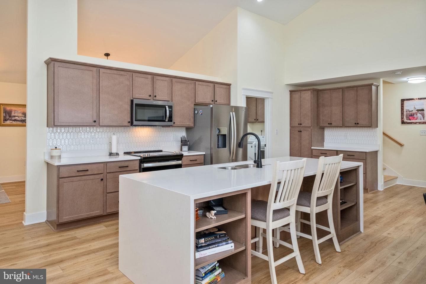 142 Lindburgh Drive photo 4