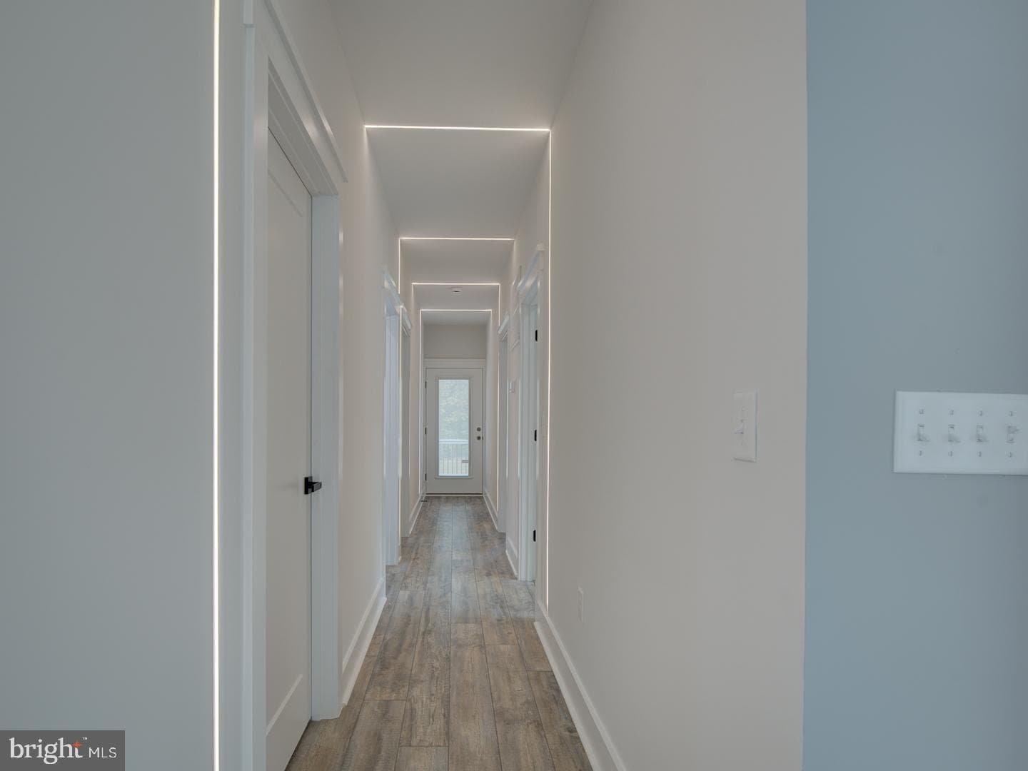 135 Locust Avenue photo 60