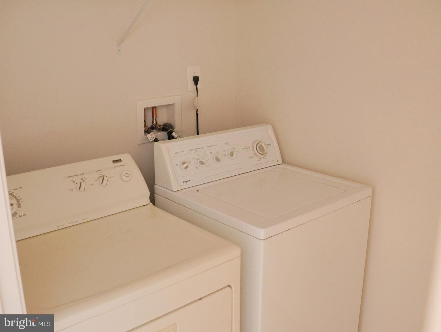 407 Monroe Point photo 30