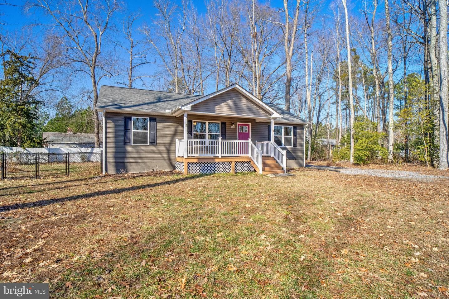 13 Heritage Lane photo 17