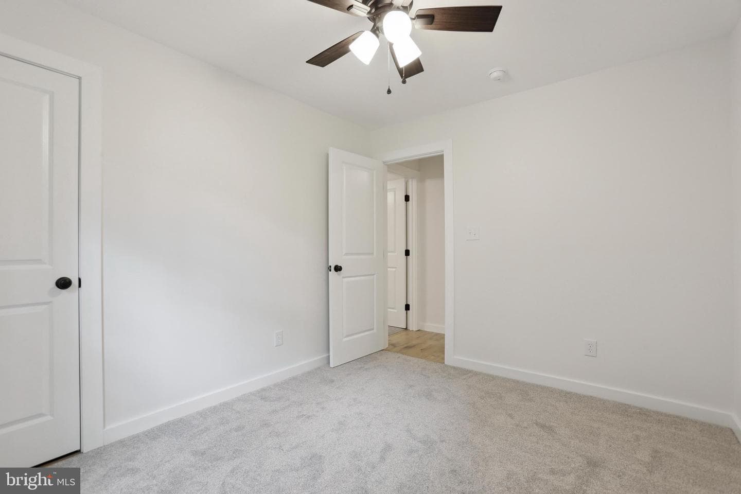53 Artisan Drive photo 28
