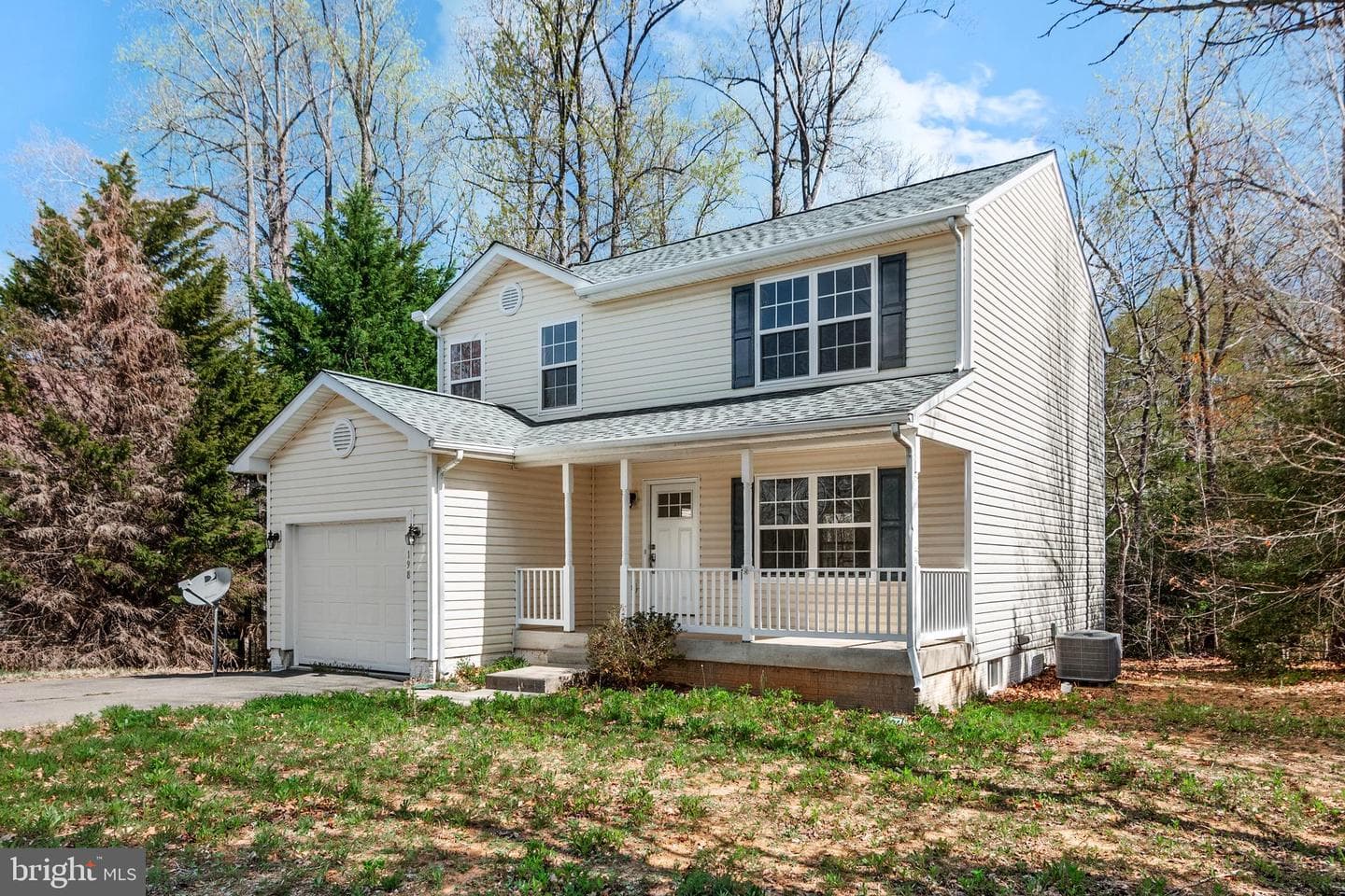 198 Federalist Way photo 2