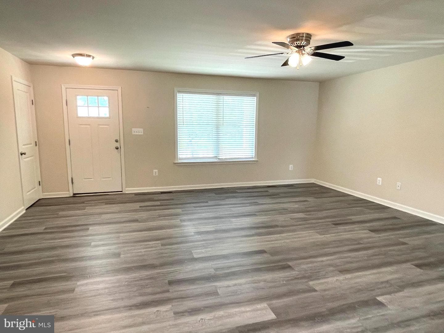 94 Oak Lane photo 6