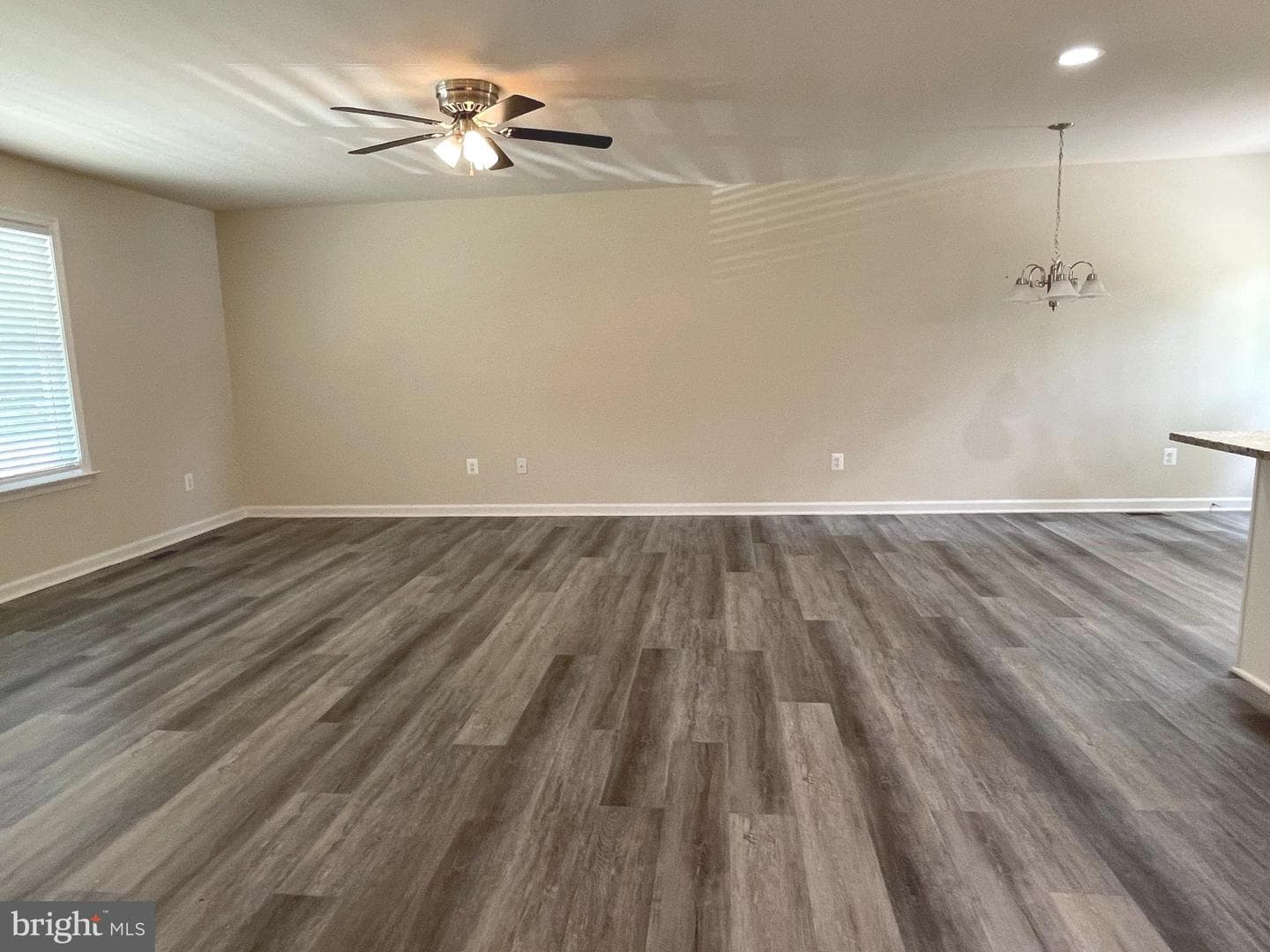 94 Oak Lane photo 8