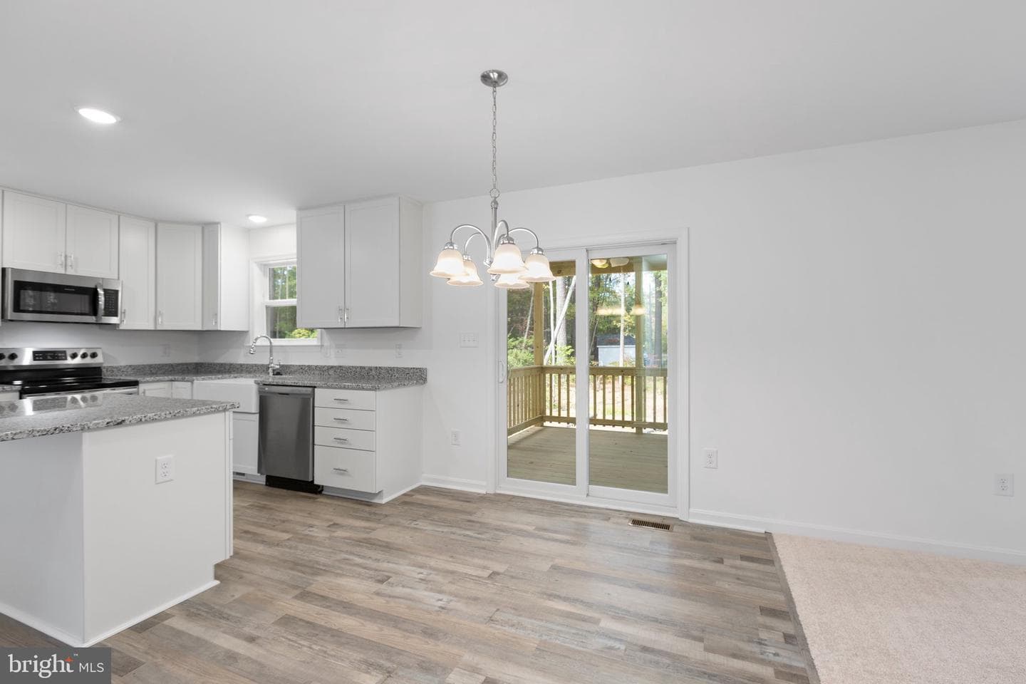 71 Laurel Lane photo 12