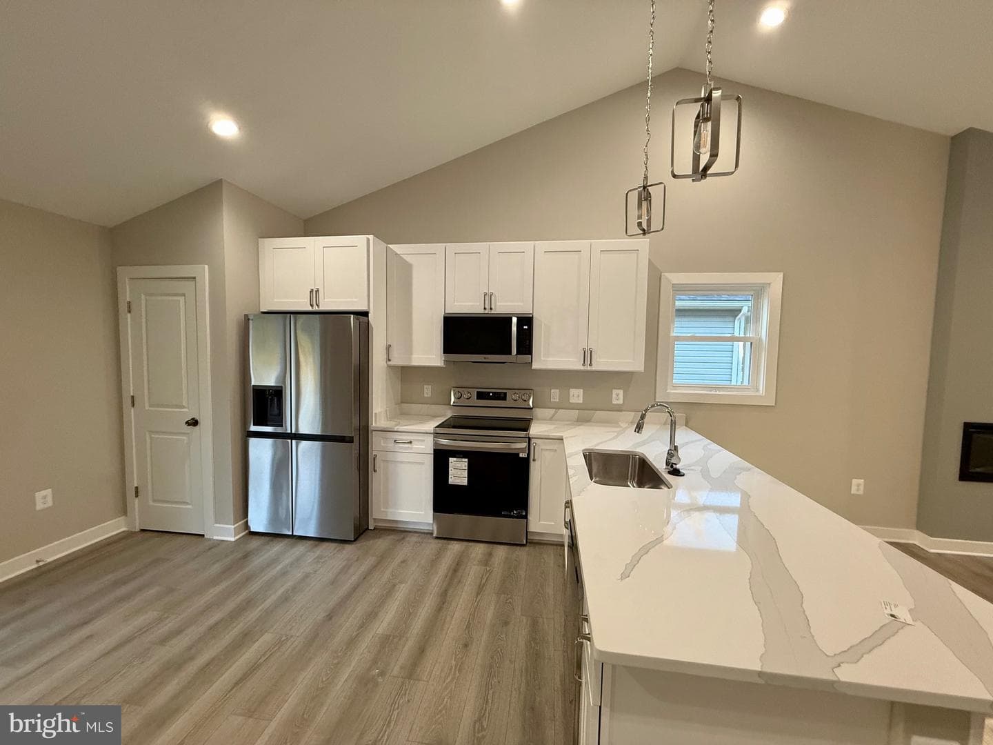 982 Mattox Avenue photo 11