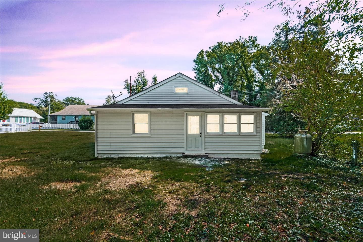 608 Kintz Street photo 29