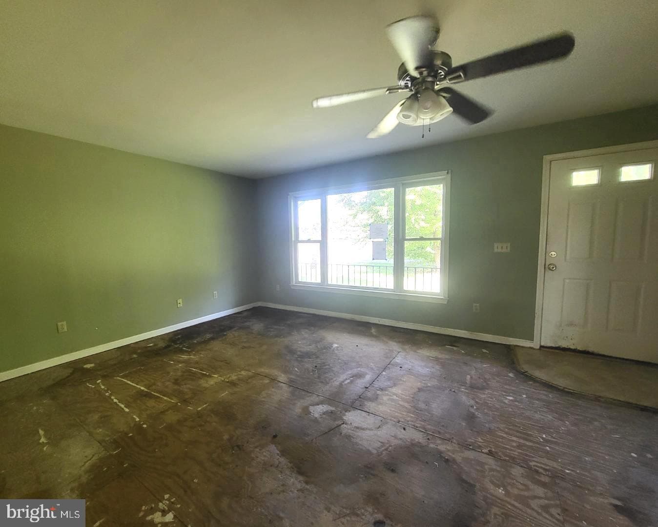 240 Cedar Avenue photo 8