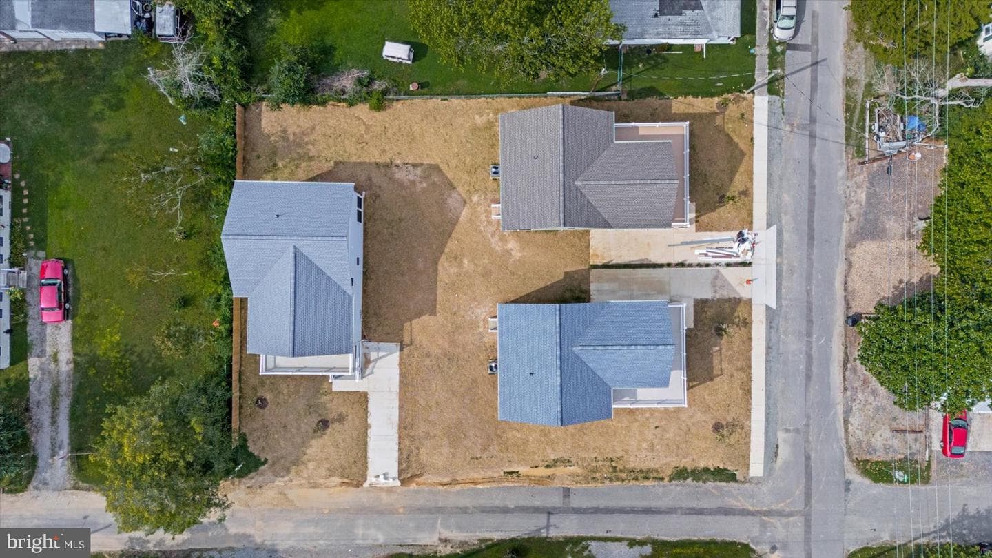 207 Lincoln photo 43