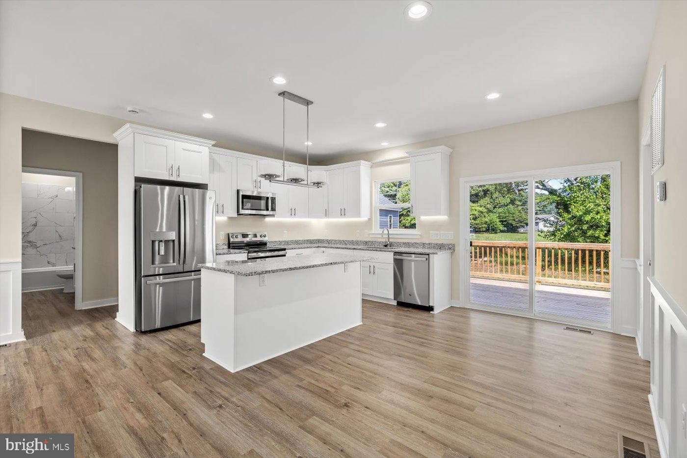 1419 S. Glebe Road photo 6