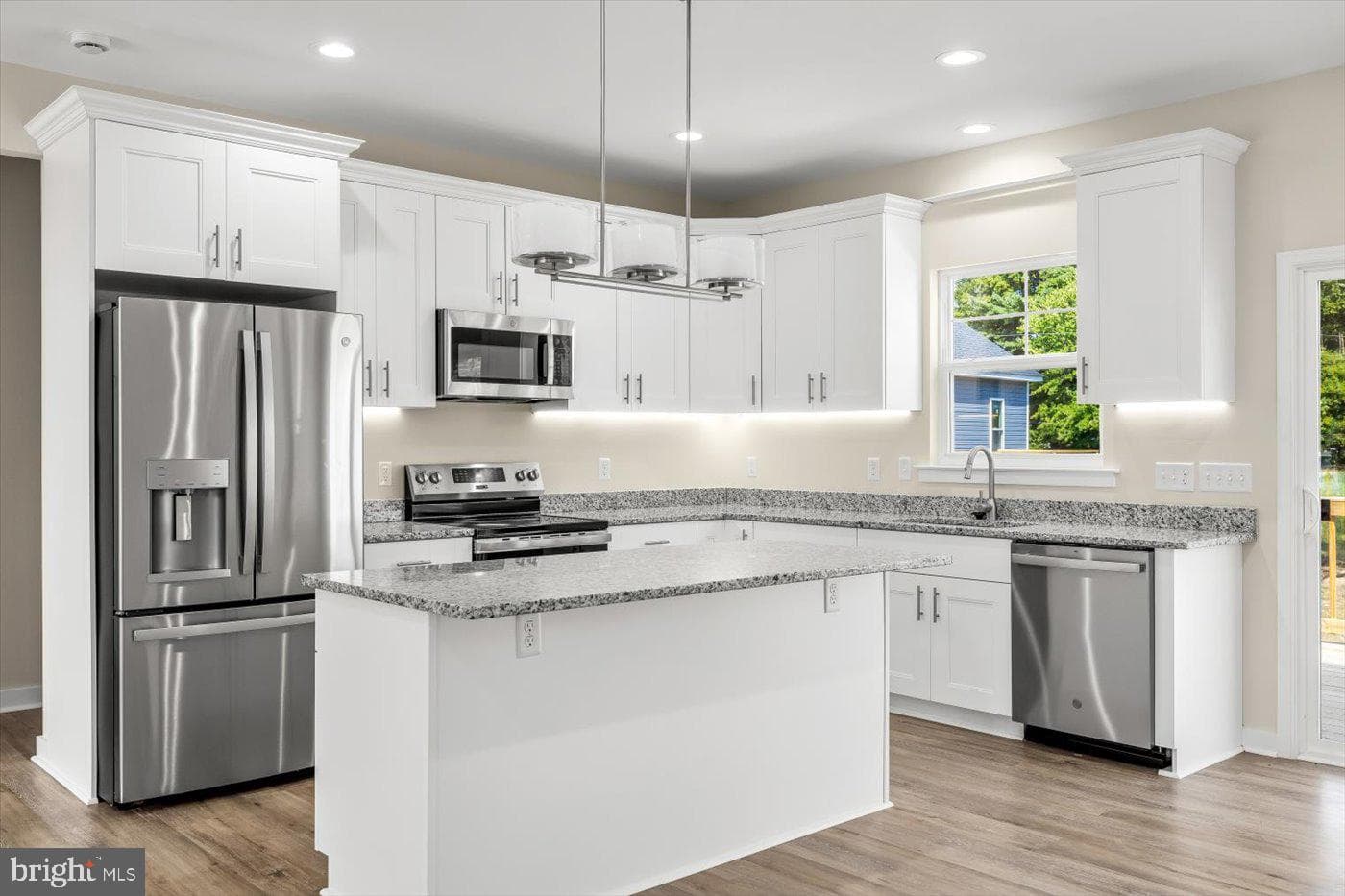 1419 S. Glebe Road photo 7