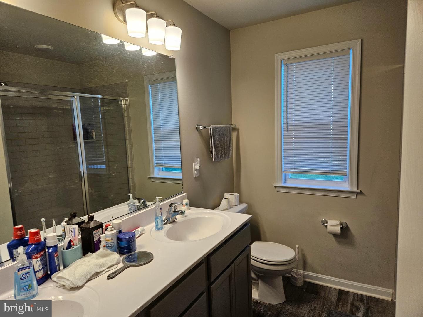 484 Latane Drive photo 14