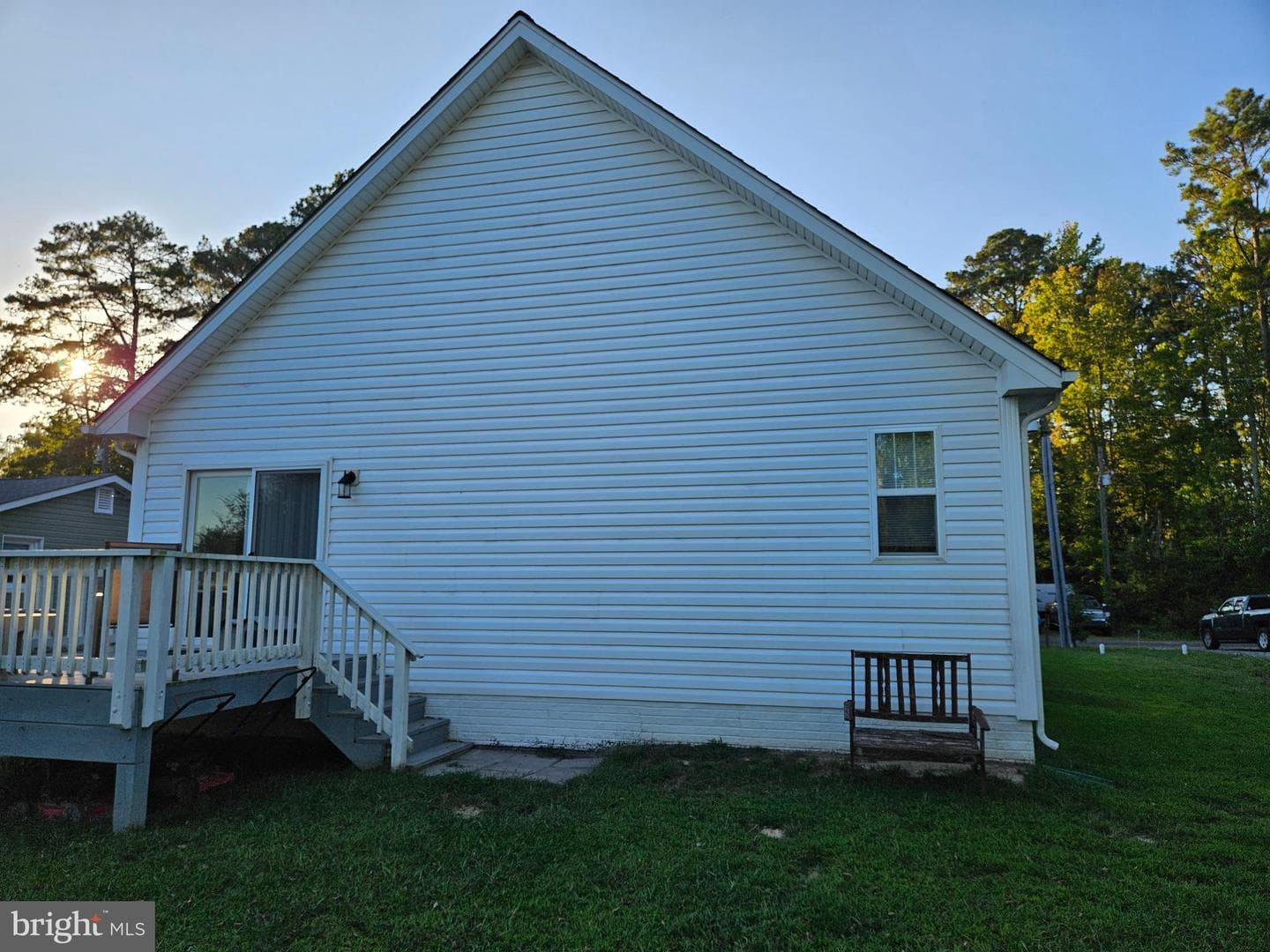 484 Latane Drive photo 25
